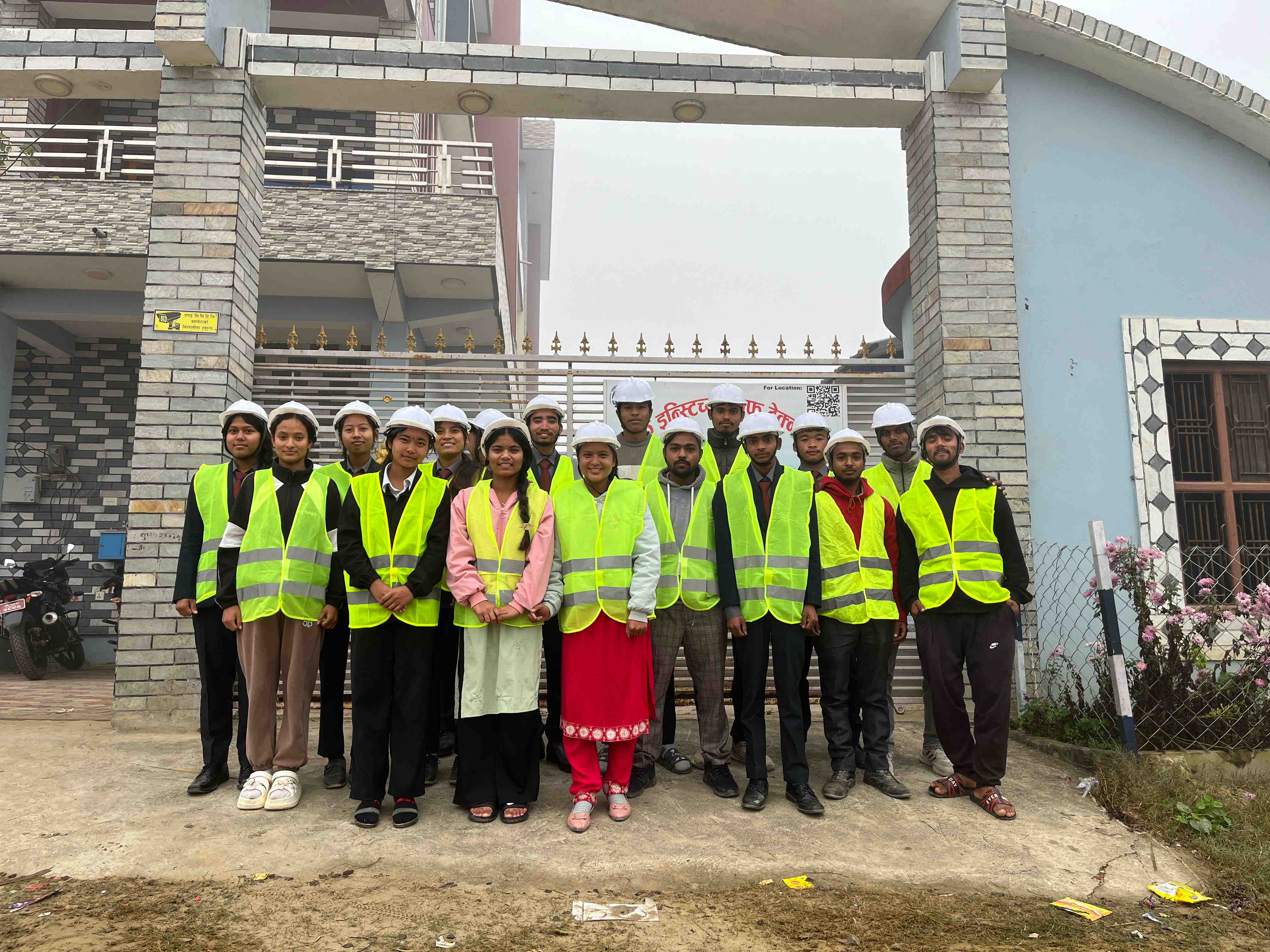 SPORT WEEK 2082 - Image 13